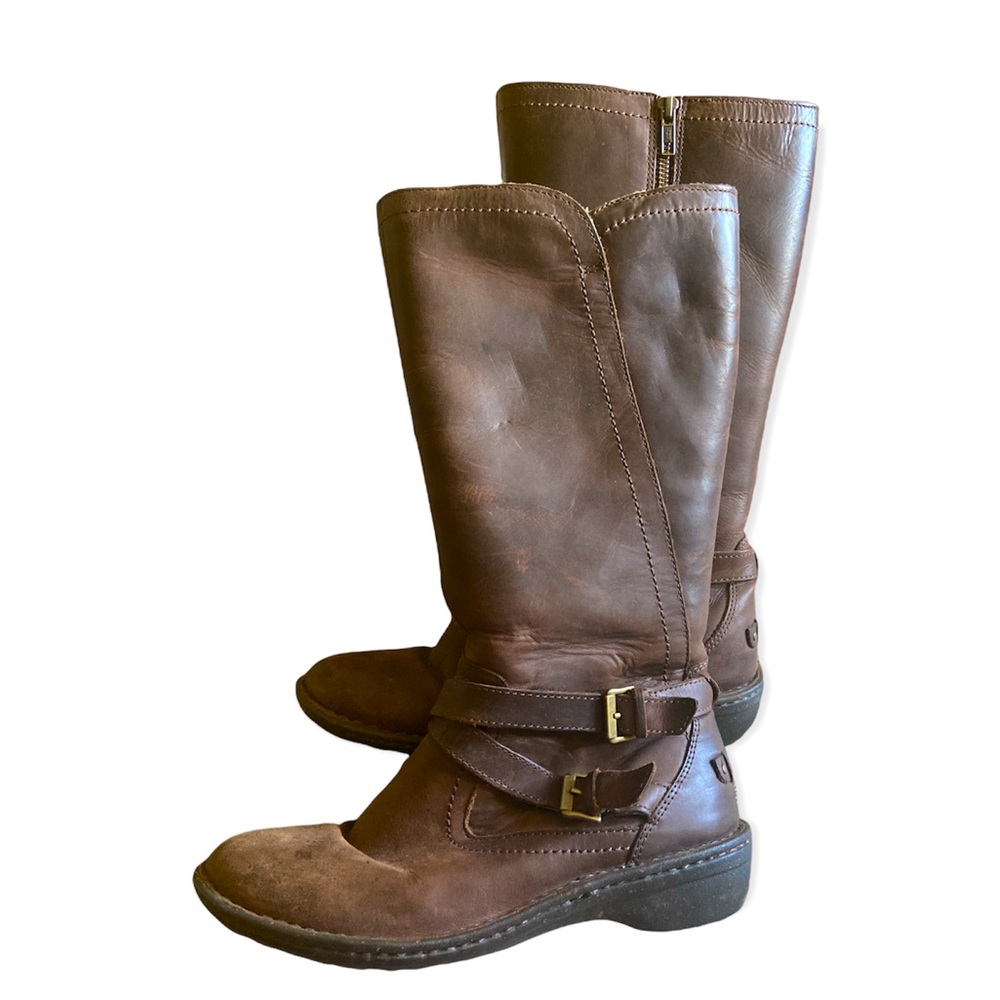 ✨UGG boots, size 8